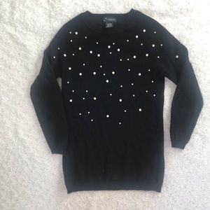 100% cashmere sweater with faux pearls